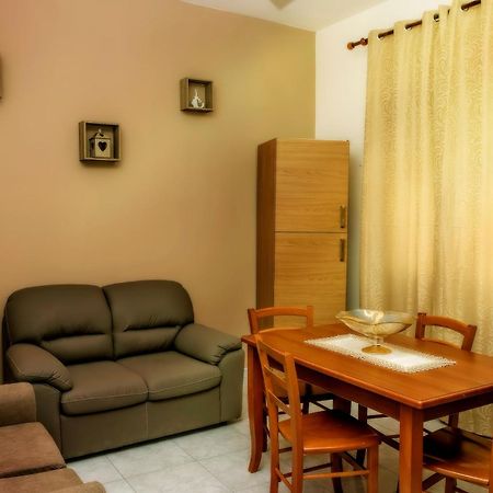Da Giuseppe Apartments Мадзара-дель-Валло Екстер'єр фото