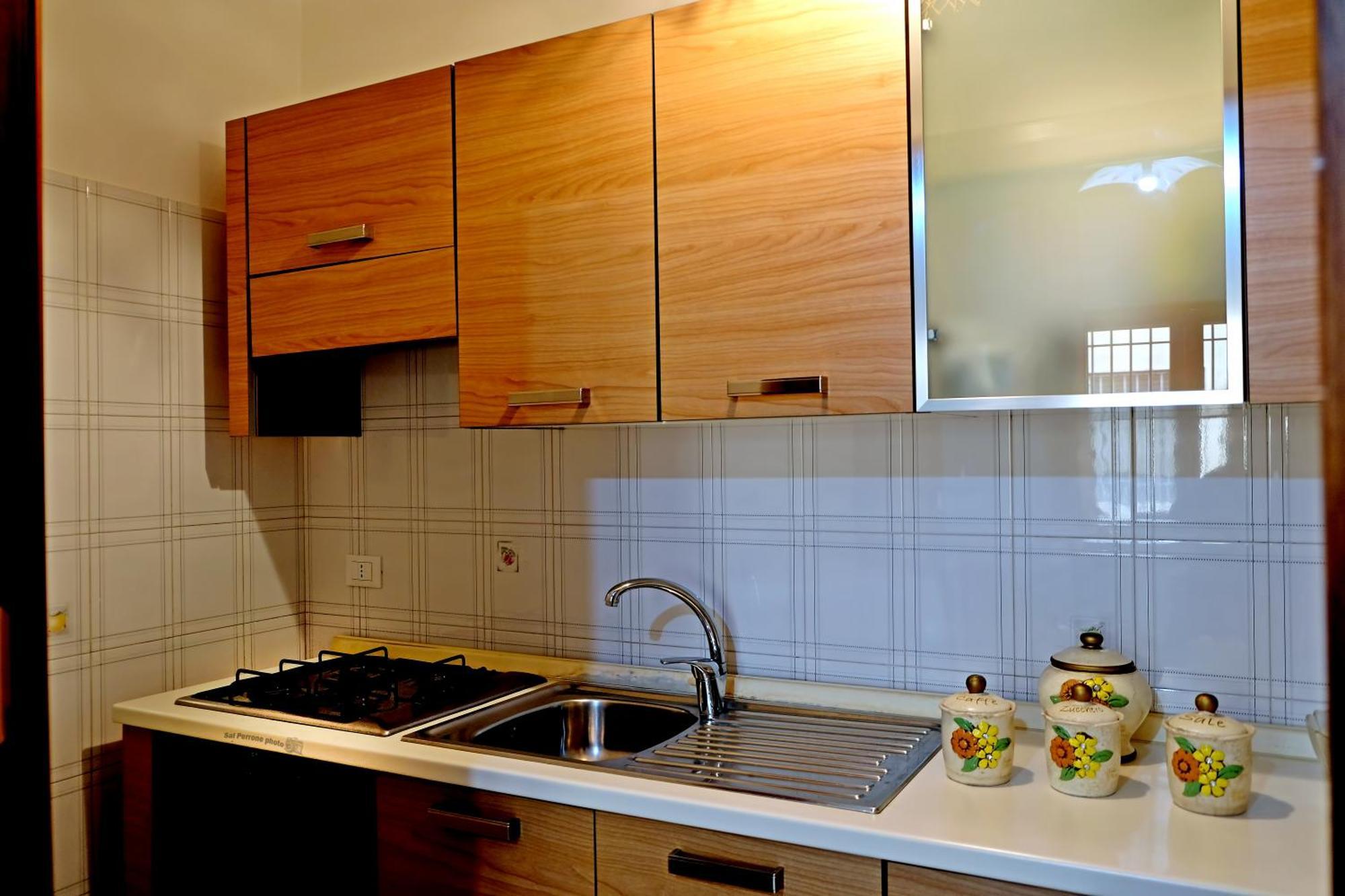 Da Giuseppe Apartments Мадзара-дель-Валло Екстер'єр фото